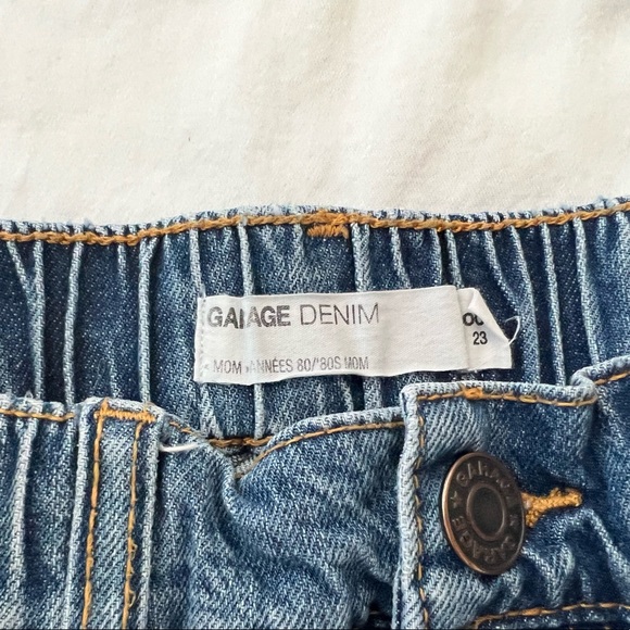 Garage 80s Mom Shorts - Picture 3 of 3